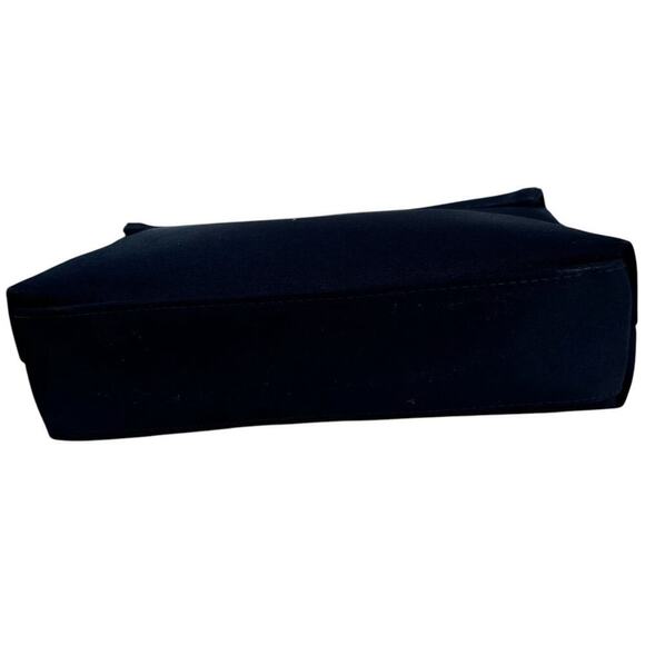 CHANEL Parfums Black Satin Makeup Clutch Cosmetics Bag Zipper & Magnetic Closure - Picture 5 of 7